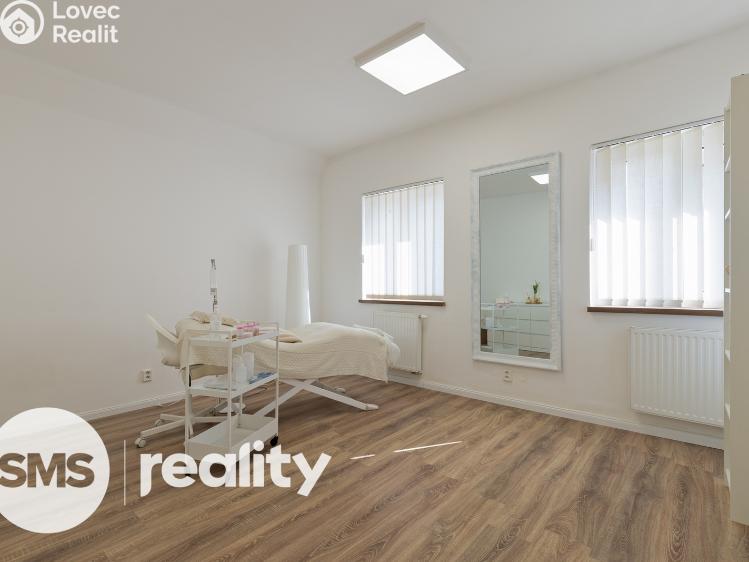 Продаж офісного приміщення Frýdek-Místek, Politických obětí 118 č. 17