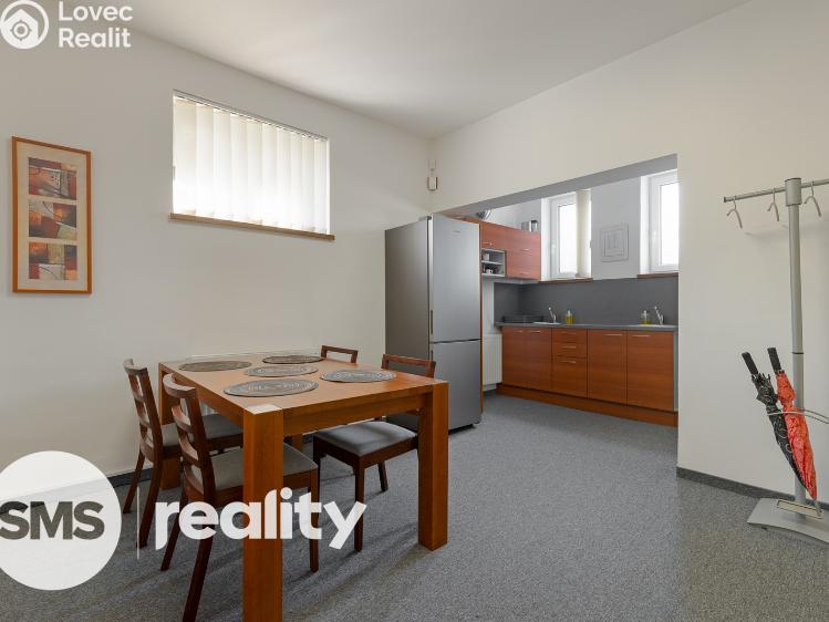 Prodej kanceláře Frýdek-Místek, Politických obětí 118 č. 18