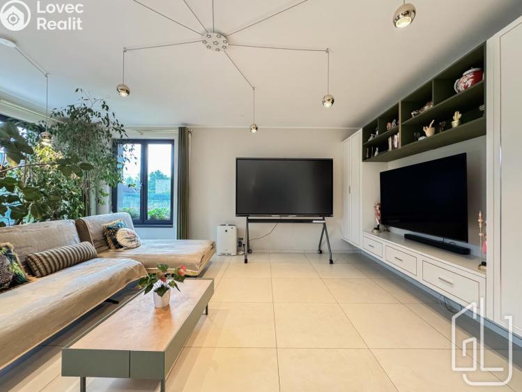 Продаж сімейного будинку Praha, Hubáčkova č. 26