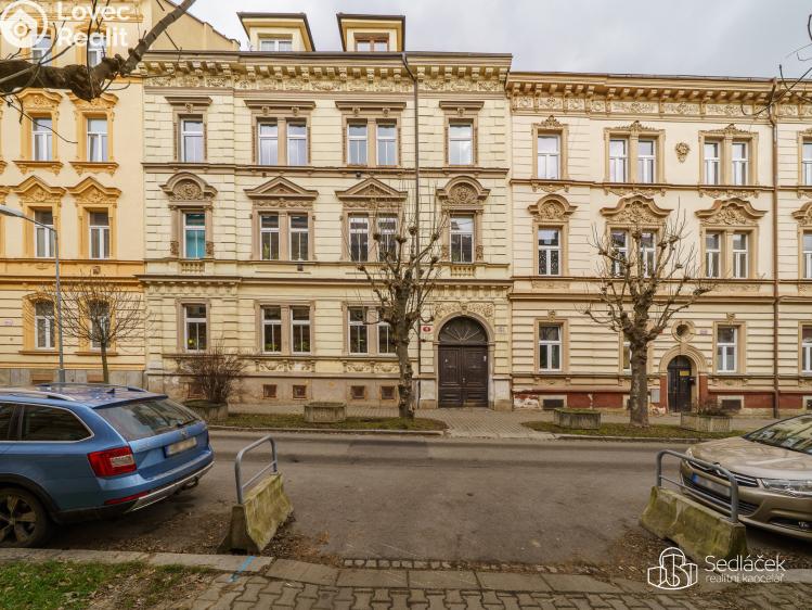 Prodej bytu 3+1 Plzeň, Antonína Uxy č. 28