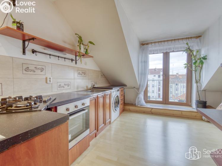 Sale apartment 3+1 Plzeň, Antonína Uxy č. 7