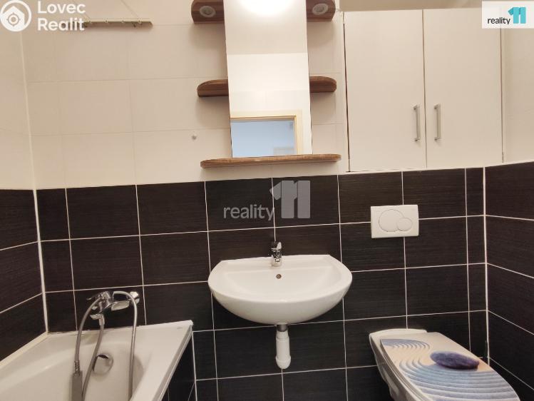 Pronájem bytu 2+KK Praha 9, Zakšínská č. 14
