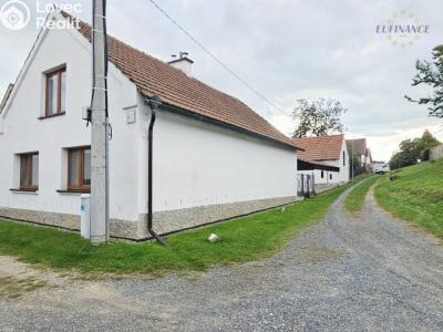 Pronájem rodinného domu Vojkovice č. 3