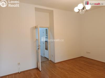 Rent apartment 2+KK Praha 10, Novgorodská č. 4