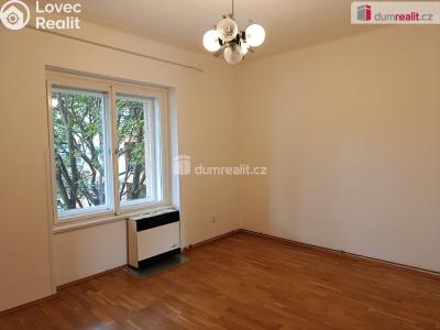 Rent apartment 2+KK Praha 10, Novgorodská č. 6