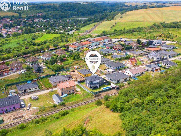 Prodej zemědělské usedlosti Kralupy nad Vltavou č. 32