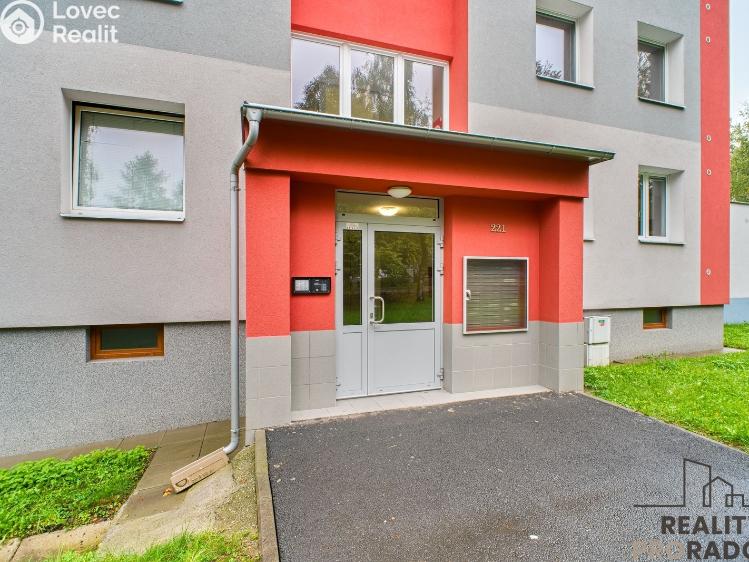 Pronájem bytu 2+1 Frýdek-Místek, Lískovecká 221 č. 23