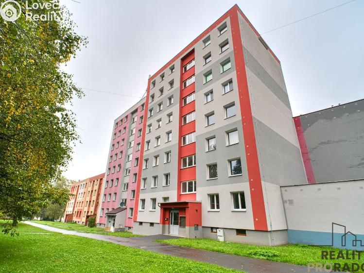 Pronájem bytu 2+1 Frýdek-Místek, Lískovecká 221 č. 4