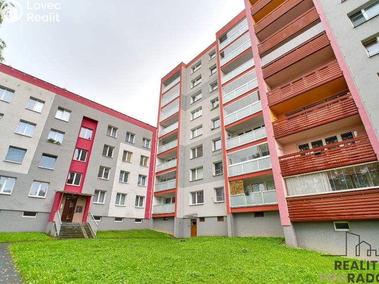 Pronájem bytu 2+1 Frýdek-Místek, Lískovecká 221 č. 28