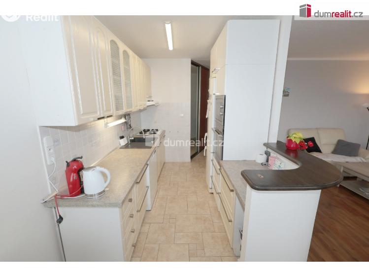 Оренда квартири 3+KK Praha-Petrovice, Frostova č. 11