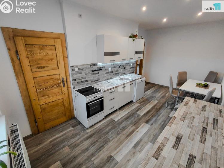 Prodej bytu 2+1 Cheb, Májová č. 5