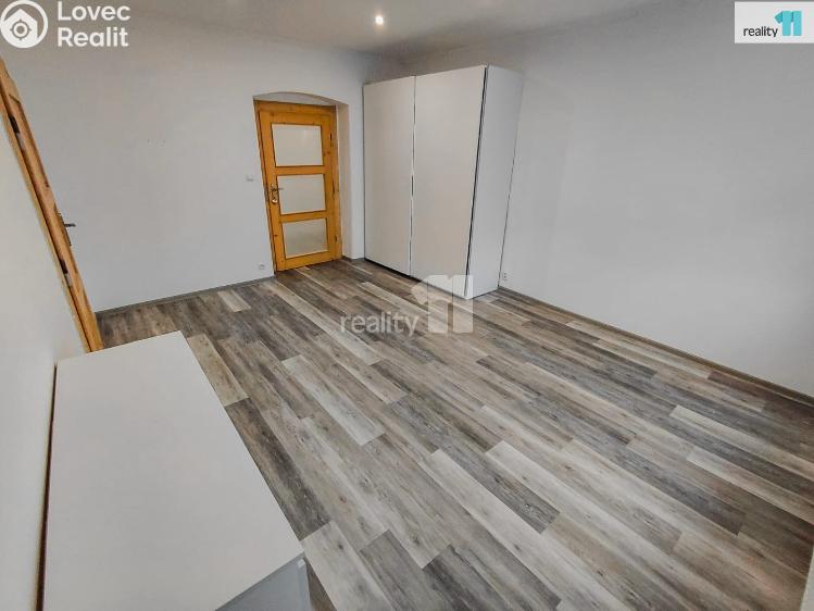 Prodej bytu 2+1 Cheb, Májová č. 19