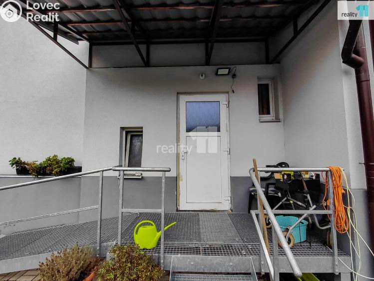 Prodej bytu 2+1 Cheb, Májová č. 41