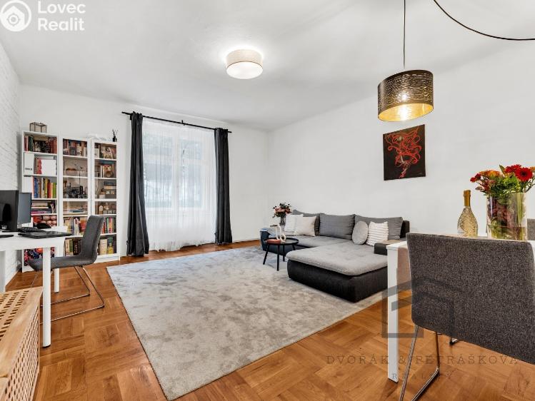 Продажа квартиры 2+KK Praha, Ruská 680/54 č. 11