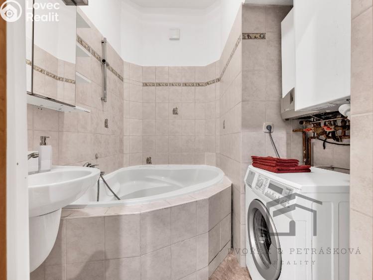 Продажа квартиры 2+KK Praha, Ruská 680/54 č. 16