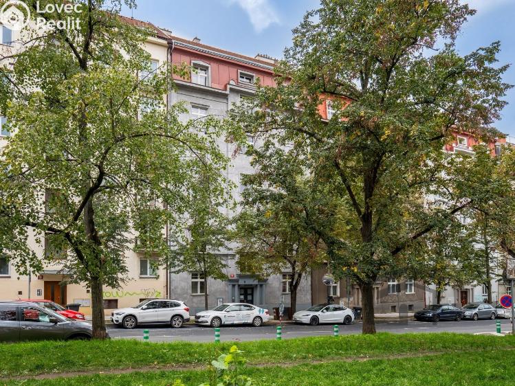 Продажа квартиры 2+KK Praha, Ruská 680/54 č. 19
