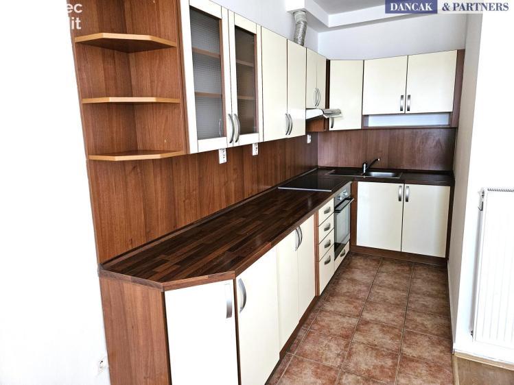 Pronájem bytu 2+KK Frýdek-Místek, Slezská č. 11