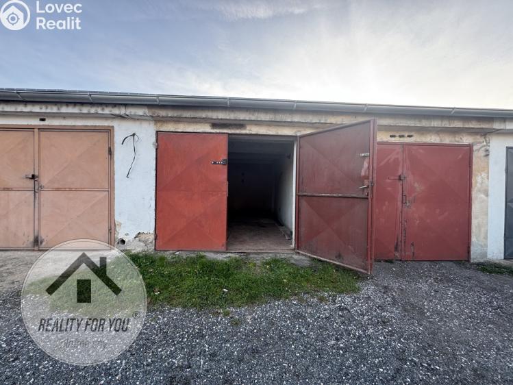 Pronájem garáže Benátky nad Jizerou, Platanová 648 č. 2