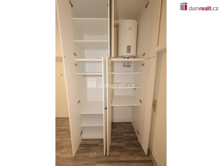 Оренда квартири 2+KK Praha 2, Oldřichova č. 38