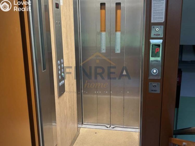 Prodej bytu 1+1 Jirkov, Jezerská č. 25