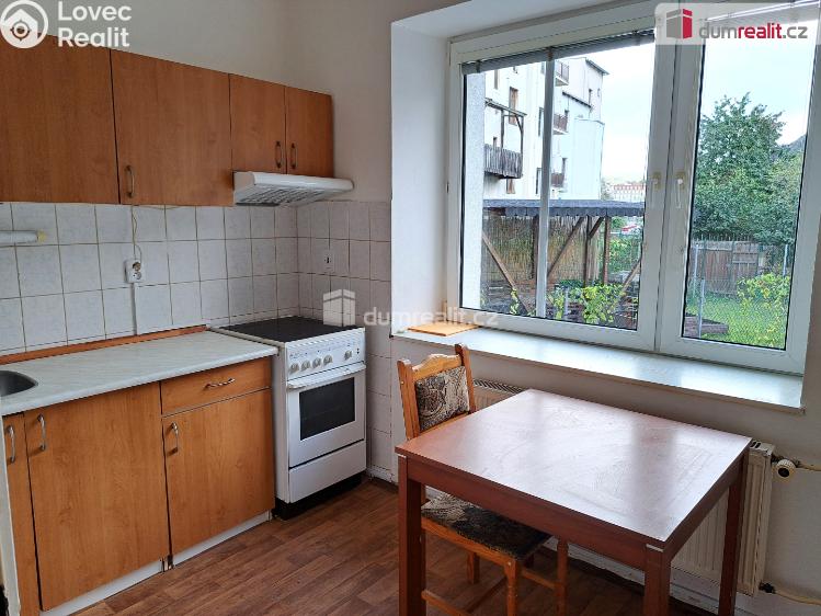 Pronájem bytu 1+KK Ústí nad Labem, Varšavská č. 4