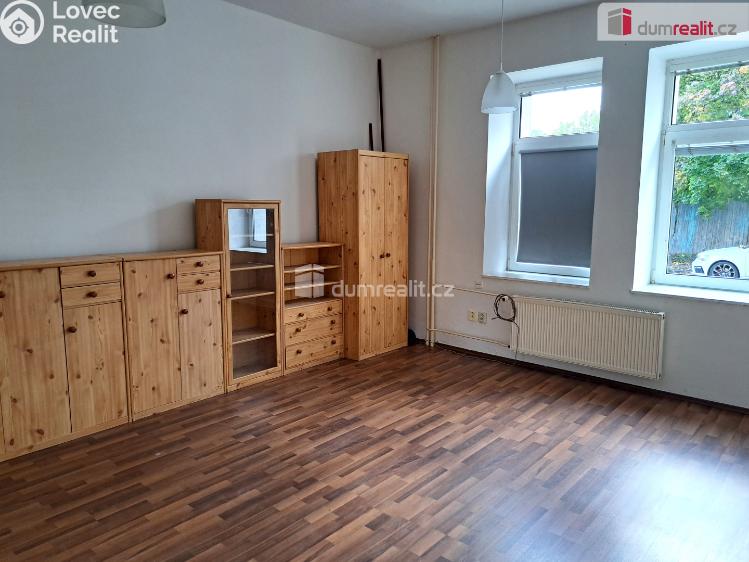 Pronájem bytu 1+KK Ústí nad Labem, Varšavská č. 5