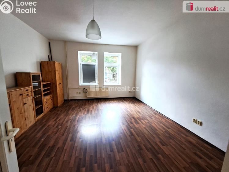 Pronájem bytu 1+KK Ústí nad Labem, Varšavská č. 6