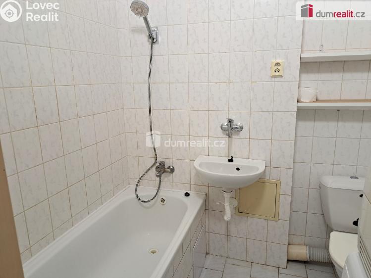 Pronájem bytu 1+KK Ústí nad Labem, Varšavská č. 9