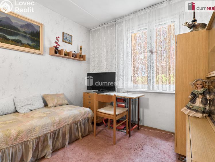 Prodej bytu 3+1 Karlovy Vary, Gagarinova č. 16