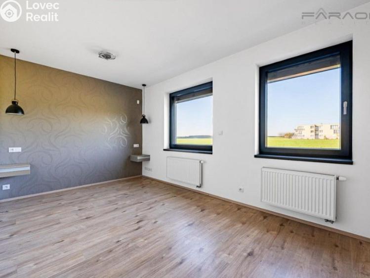 Prodej rodinného domu Praha, Sukovská č. 17