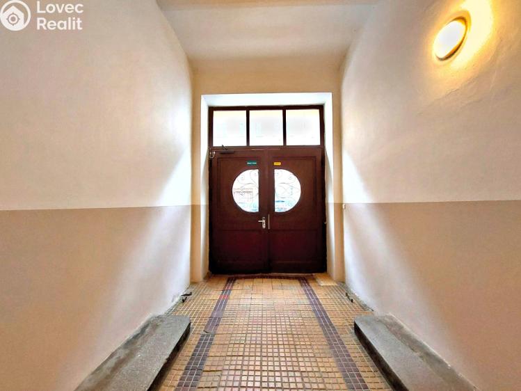 Prodej skladového prostoru Praha, Vlastislavova 578/12 č. 5