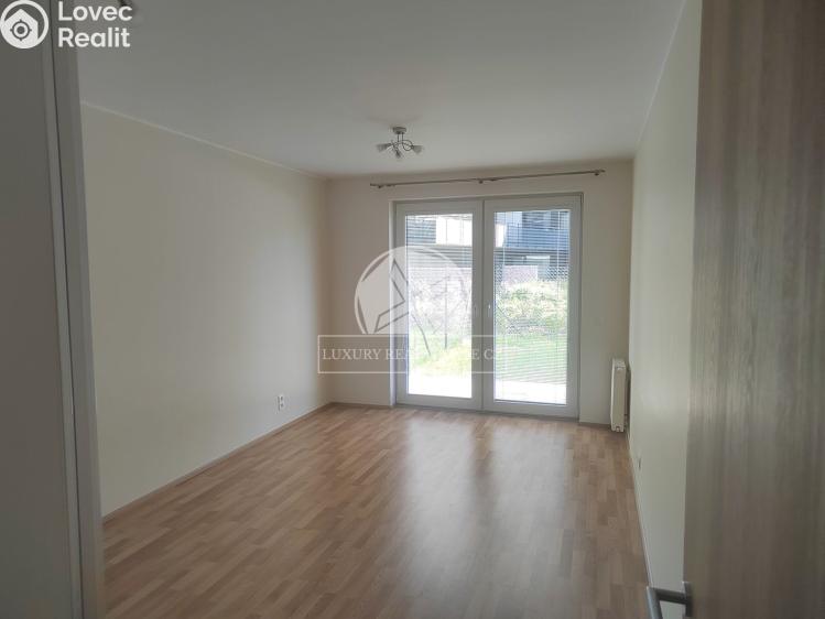 Prodej bytu 3+KK Praha, Zvěřinova 3452/1 č. 10