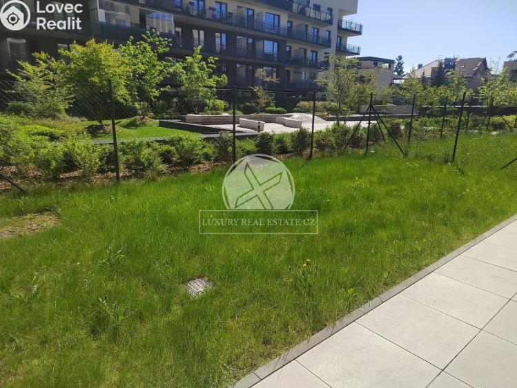 Prodej bytu 3+KK Praha, Zvěřinova 3452/1 č. 15