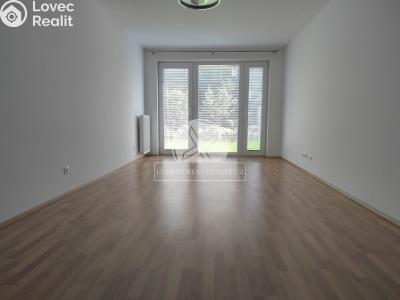 Продаж квартири 3+KK Praha, Zvěřinova č. 13