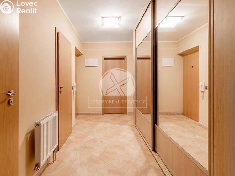 Prodej bytu 3+KK Průhonice, U Hájovny č. 10