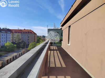 Sale apartment 2+1 Praha, Petra Rezka č. 8