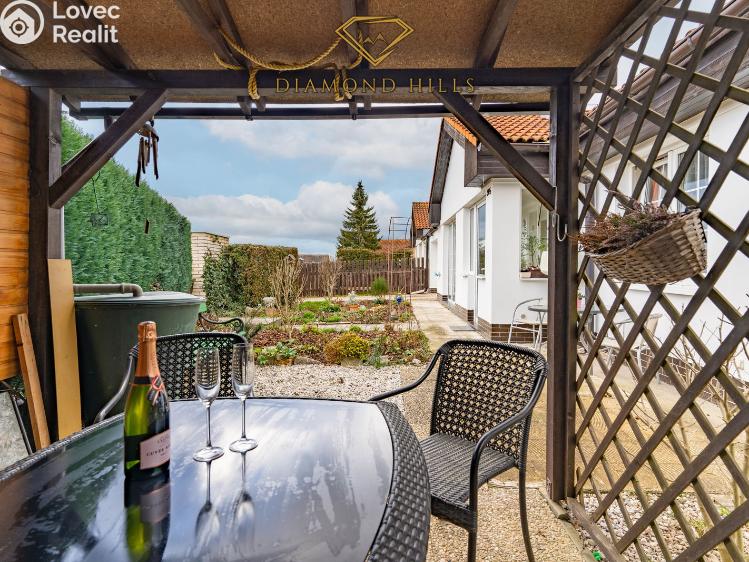 Prodej rodinného domu Psáry, Horní 305 č. 17