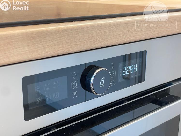 Prodej bytu 2+KK Praha č. 6