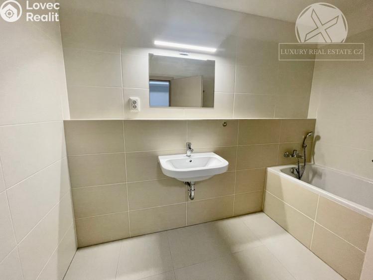 Prodej bytu 2+KK Praha č. 13