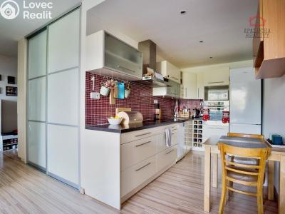 Pronájem bytu 2+KK Praha, Letovská 557 č. 3