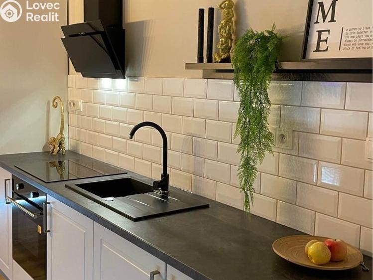 Prodej bytu 2+KK Praha, Radhošťská č. 5