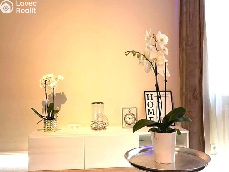 Prodej bytu 2+KK Praha, Radhošťská č. 12