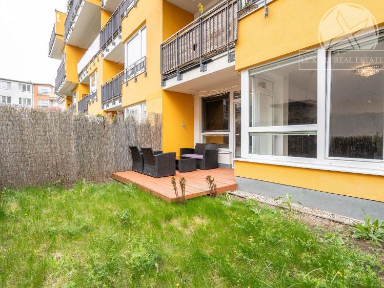 Prodej bytu 2+KK Praha, Kabešova 943/2 č. 8