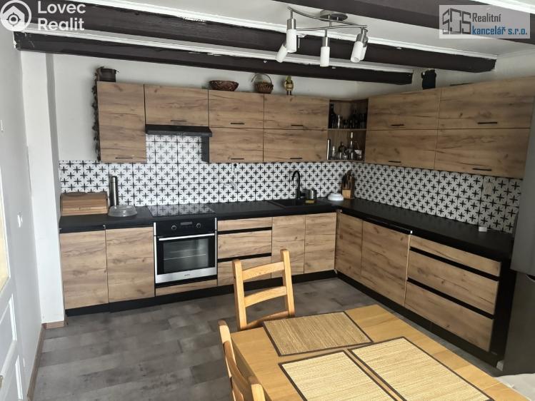 Prodej rodinného domu Kožušice č. 8