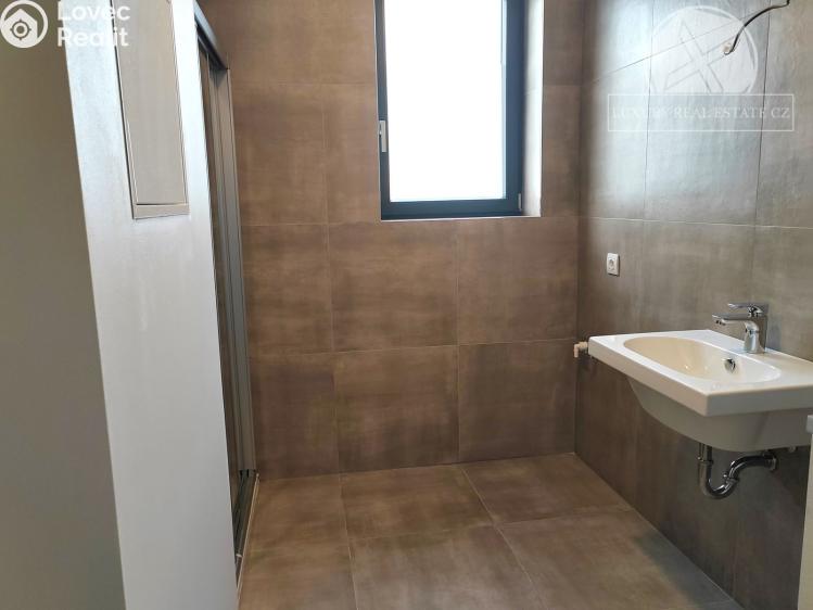 Продажа квартиры 2+1 Praha, Kolmá č. 11
