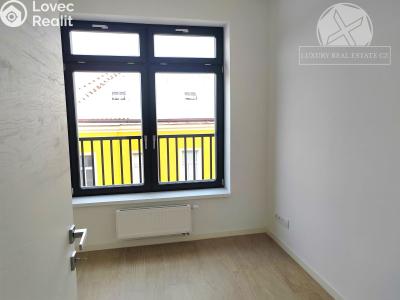 Sale apartment 2+1 Praha, Kolmá č. 8