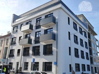 Sale apartment 1+KK Praha, Kolmá č. 1