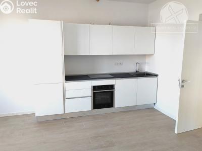 Sale apartment 1+KK Praha, Kolmá č. 3