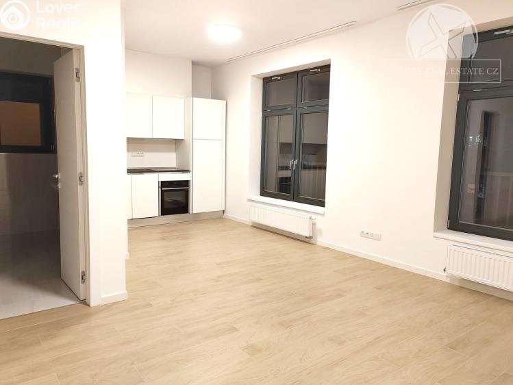 Prodej bytu 1+KK Praha, Kolmá 671/11 č. 19