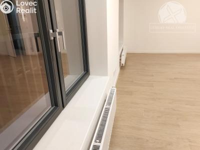 Sale apartment 1+KK Praha, Kolmá č. 4